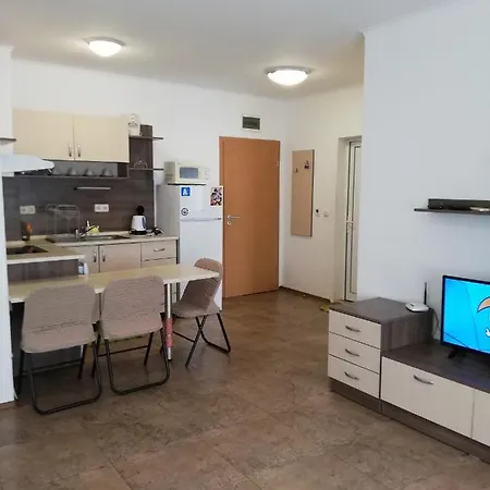 Zhelezovi Apartamento Pomorie